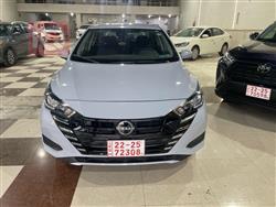 نيسان فيرسا